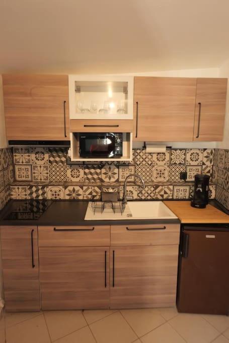 Appartement Centre Ville -- بييرُلات المظهر الخارجي الصورة